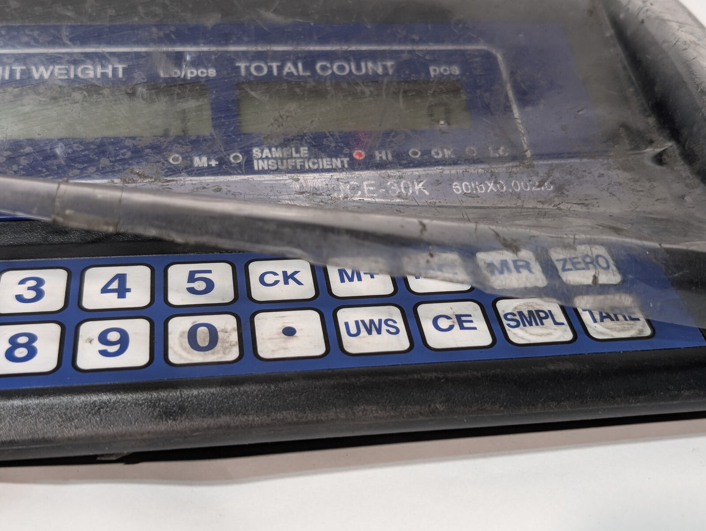 Uline JCE-30K Counting Scale, Plug, 60lbx0.002lb, Working