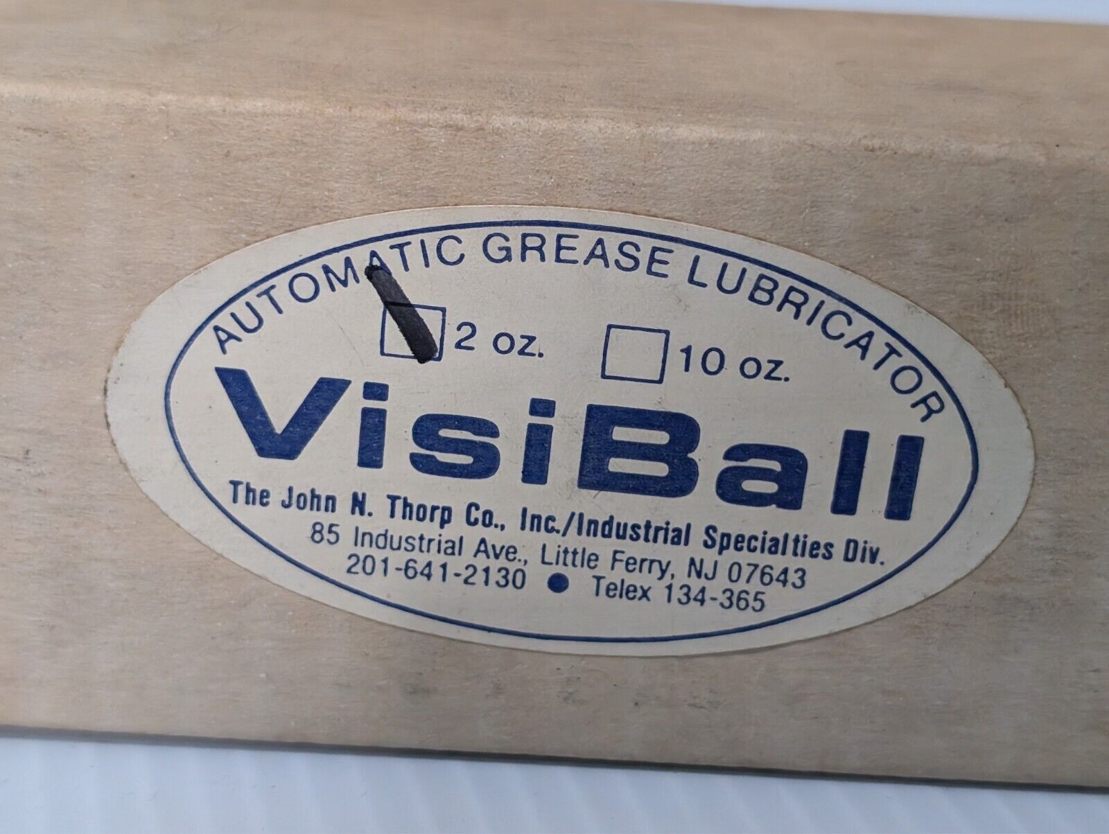 Thorp VisiBall 2 oz. automatic grease lubricator in original box as pictured