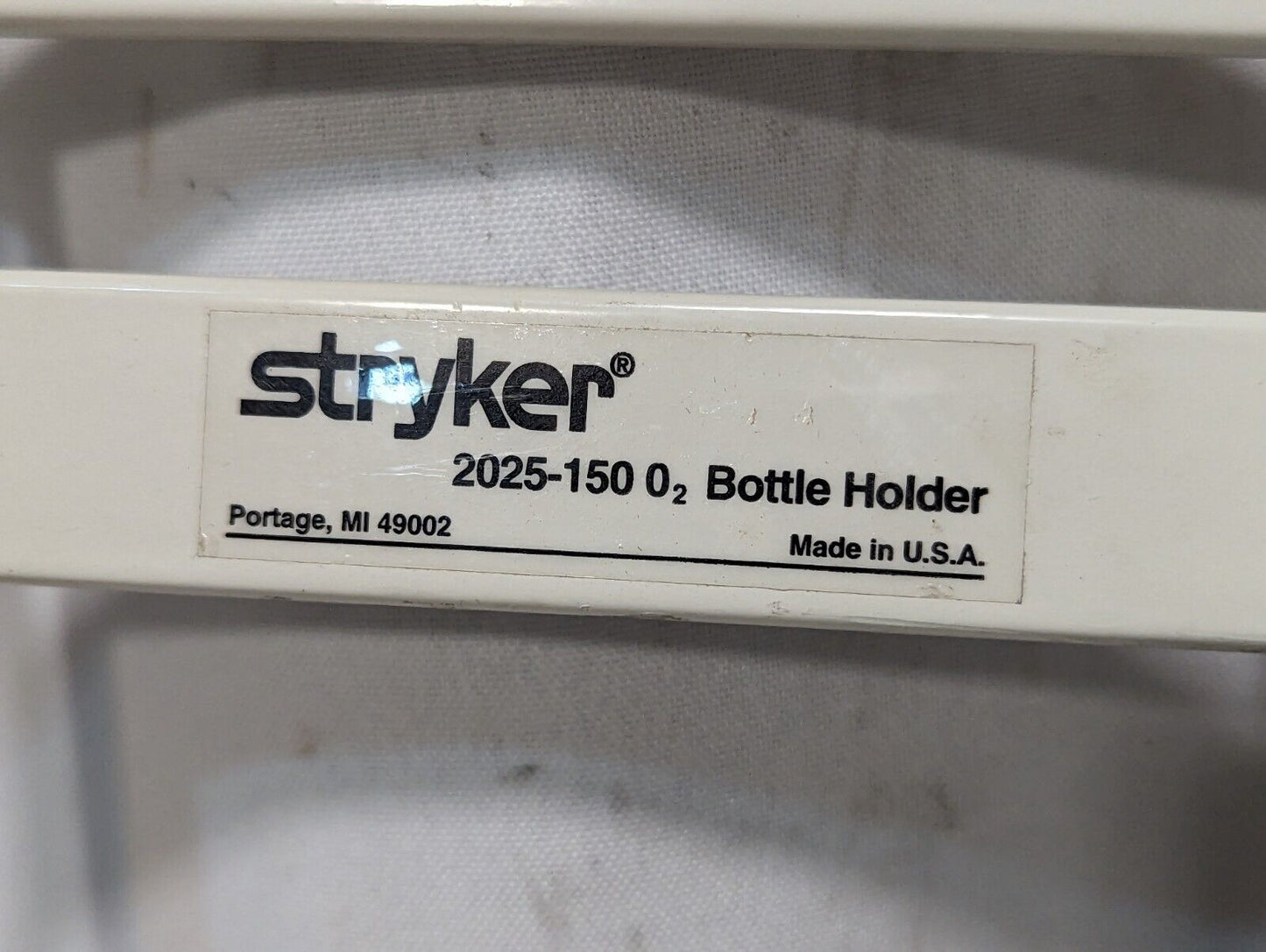 stryker 2025-150 O_2 bottle holder