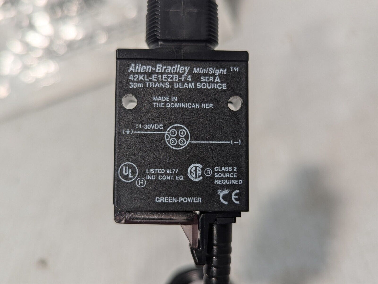 Allen Bradley 42KL-E1EZB-F4 Photoswitch Photoelectric Sensor 11-30VDC-Free Ship