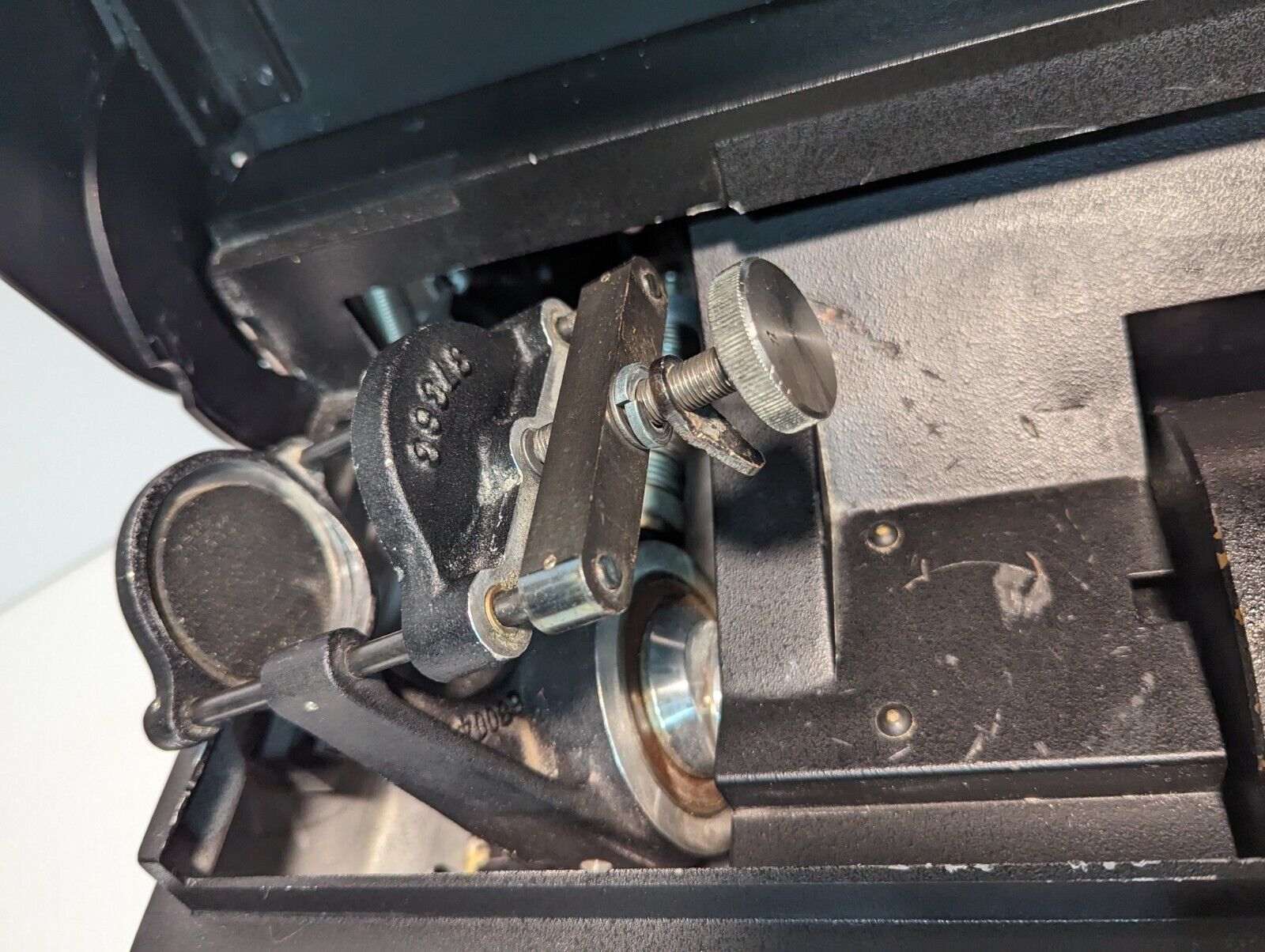 SpexCertiPrep 8000D-115 Mixer/Mill, High-Energy Ball Mill, 115v @60Hz, 1725rpm