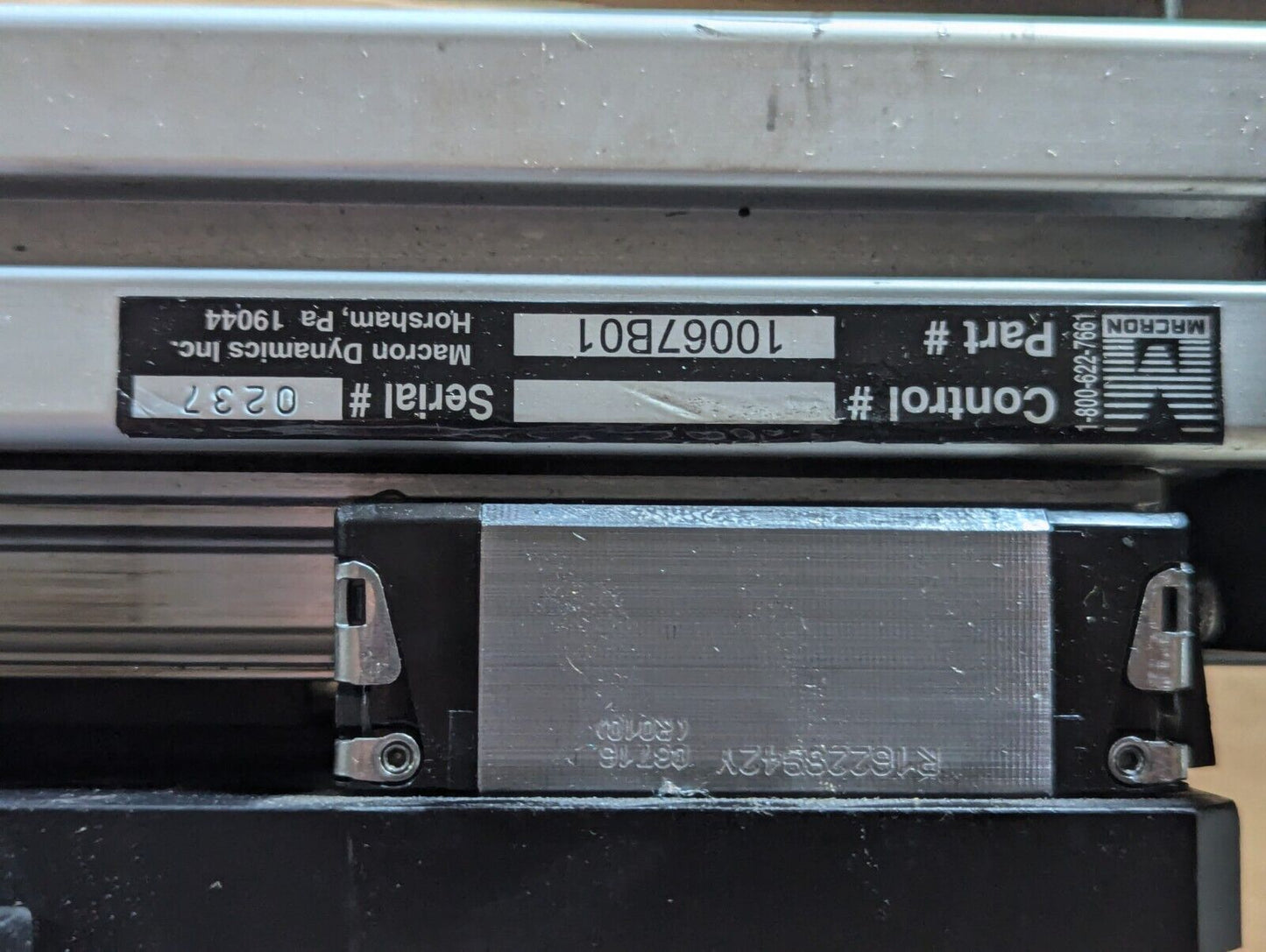 Macron 10067B01 Linear Slide Actuator w/Onvio 9000566 Reducer / 3915-12-000-3796