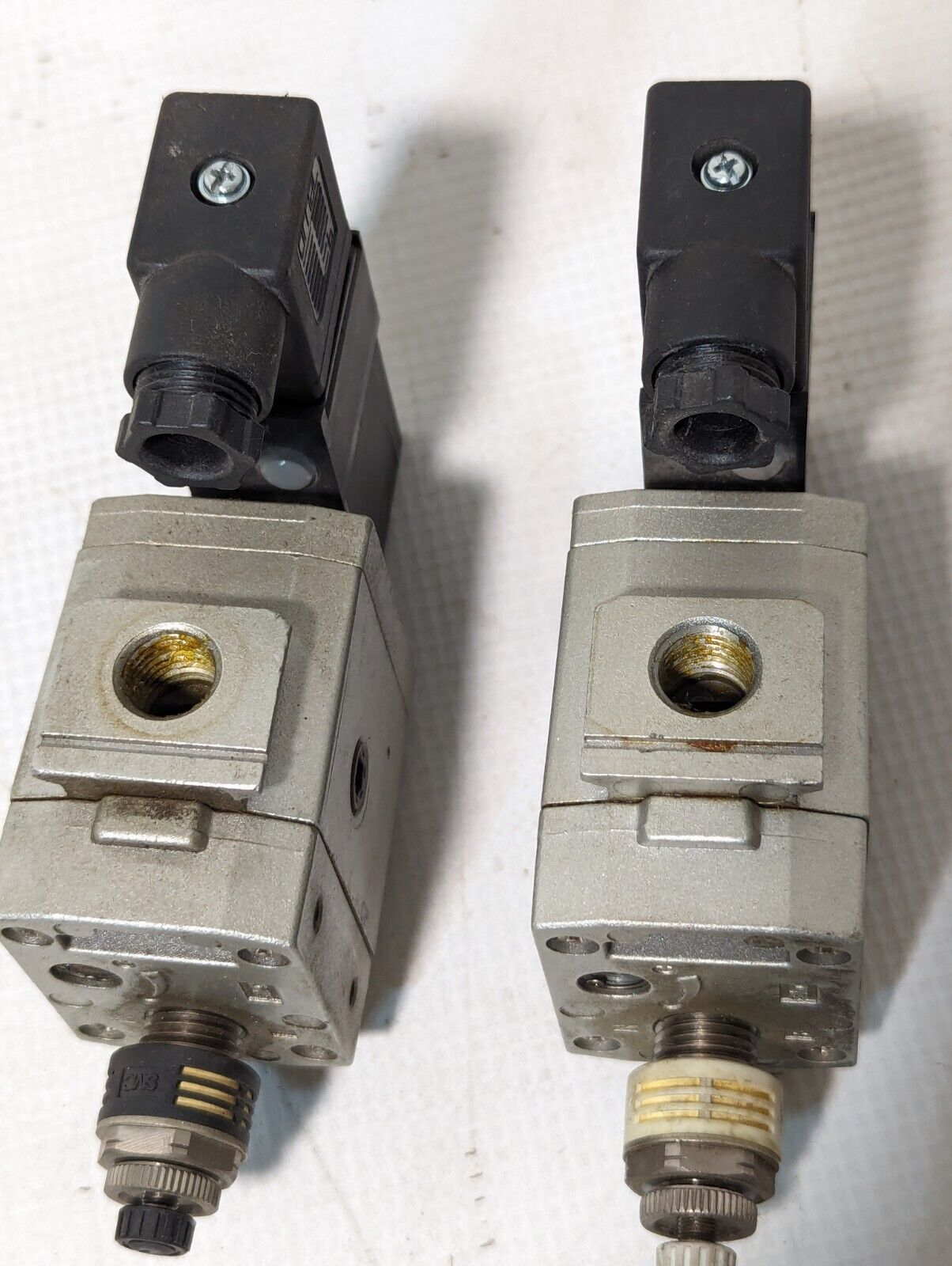 SMC AV2000, Soft Startup Valve - * Free Shipping *