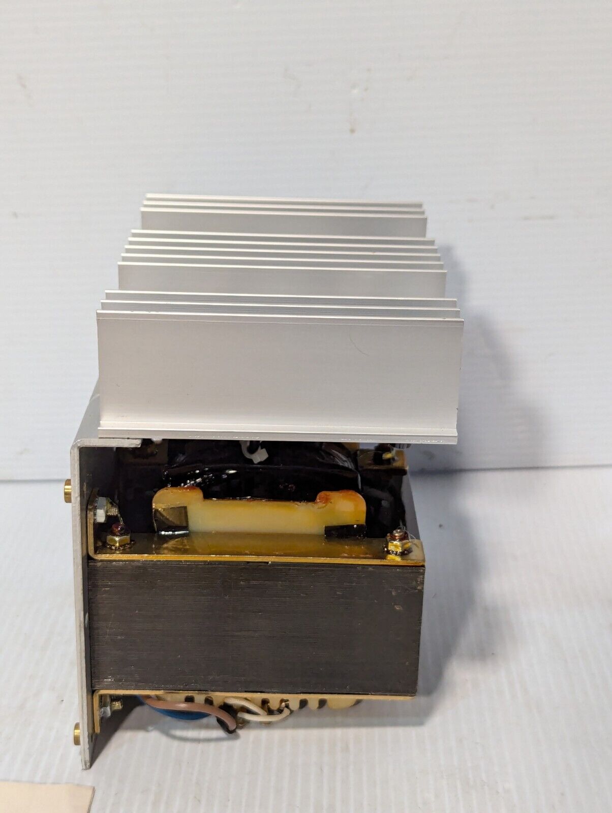 SOLA 83-12-310-03 power supply, output 12VDC/10A, input 120/240VAC, 47-63Hz