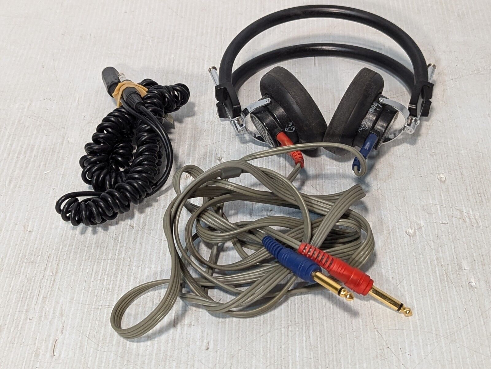 Telephonics TDH-39P Audiometric Headphones with Coil Cable Extension - Free Ship