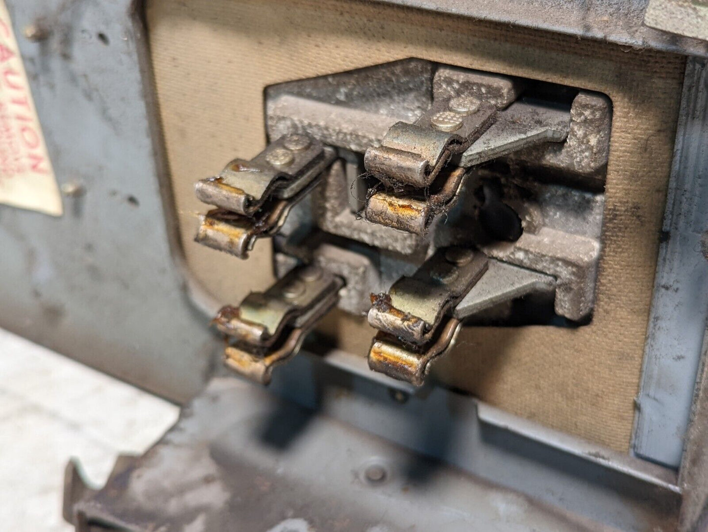 Square D PQ-4206 I-line busway switch, 60A, 3ph, 240VAC