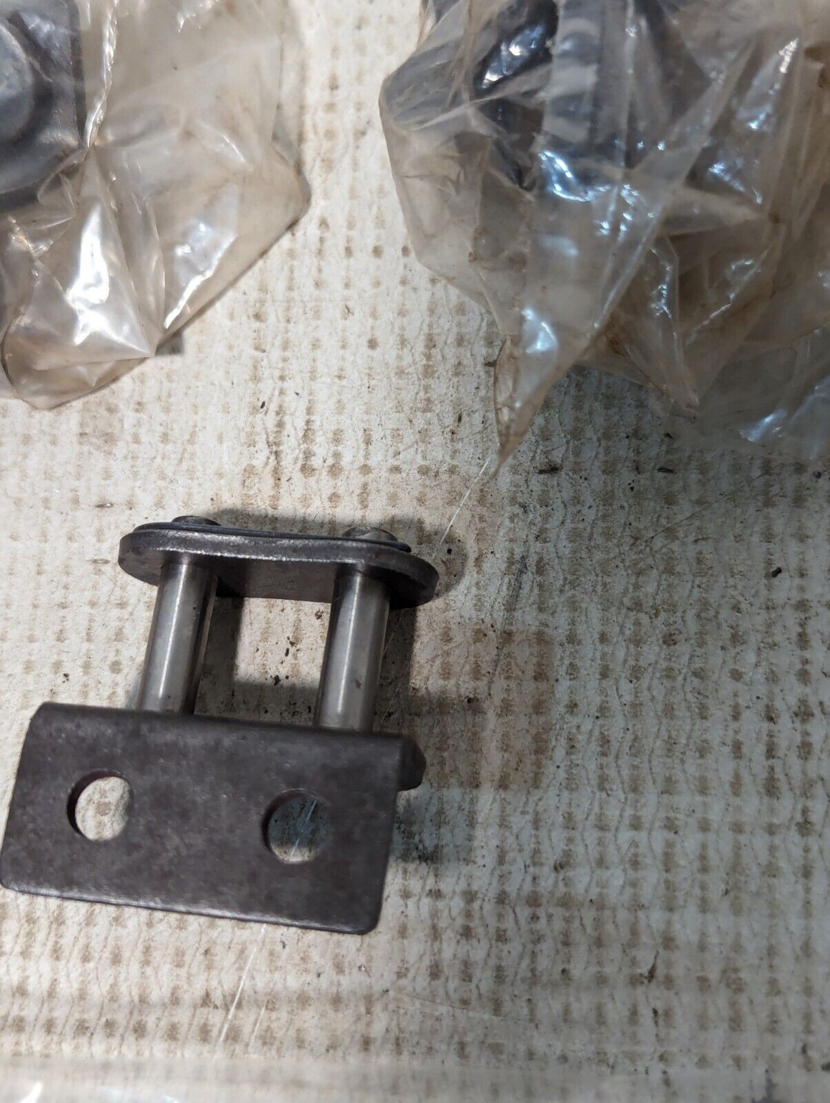 TSUBAKI Attachment Link: For Nickel-Plated Steel Roller Chains, A-2, 60, Single