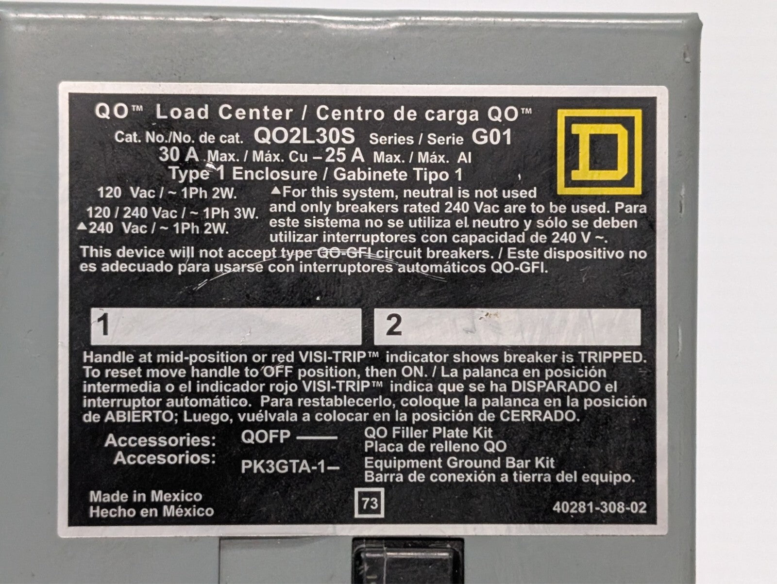 Square D QO2L30S G01 Series Circuit Breaker Load Center G1 Type 1