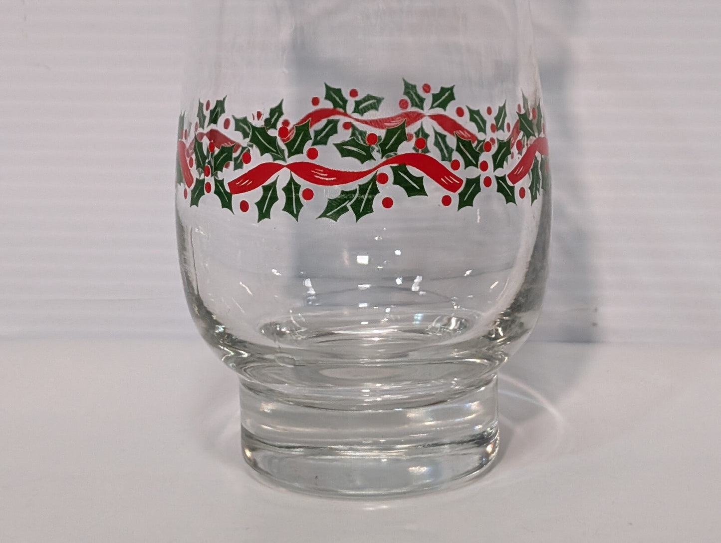 Vintage 70s Libby Holly Berry Christmas Drinking Glass Cup Gold Metallic Festive
