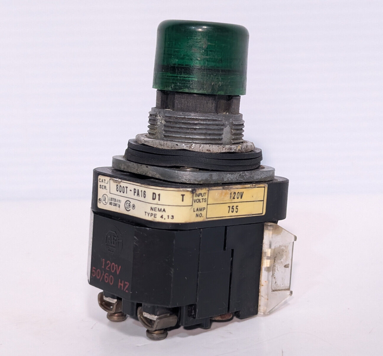Allen Bradley 800T-PA16 Illuminated Push Button, 120V, Heavy Duty, Lamp Type 755