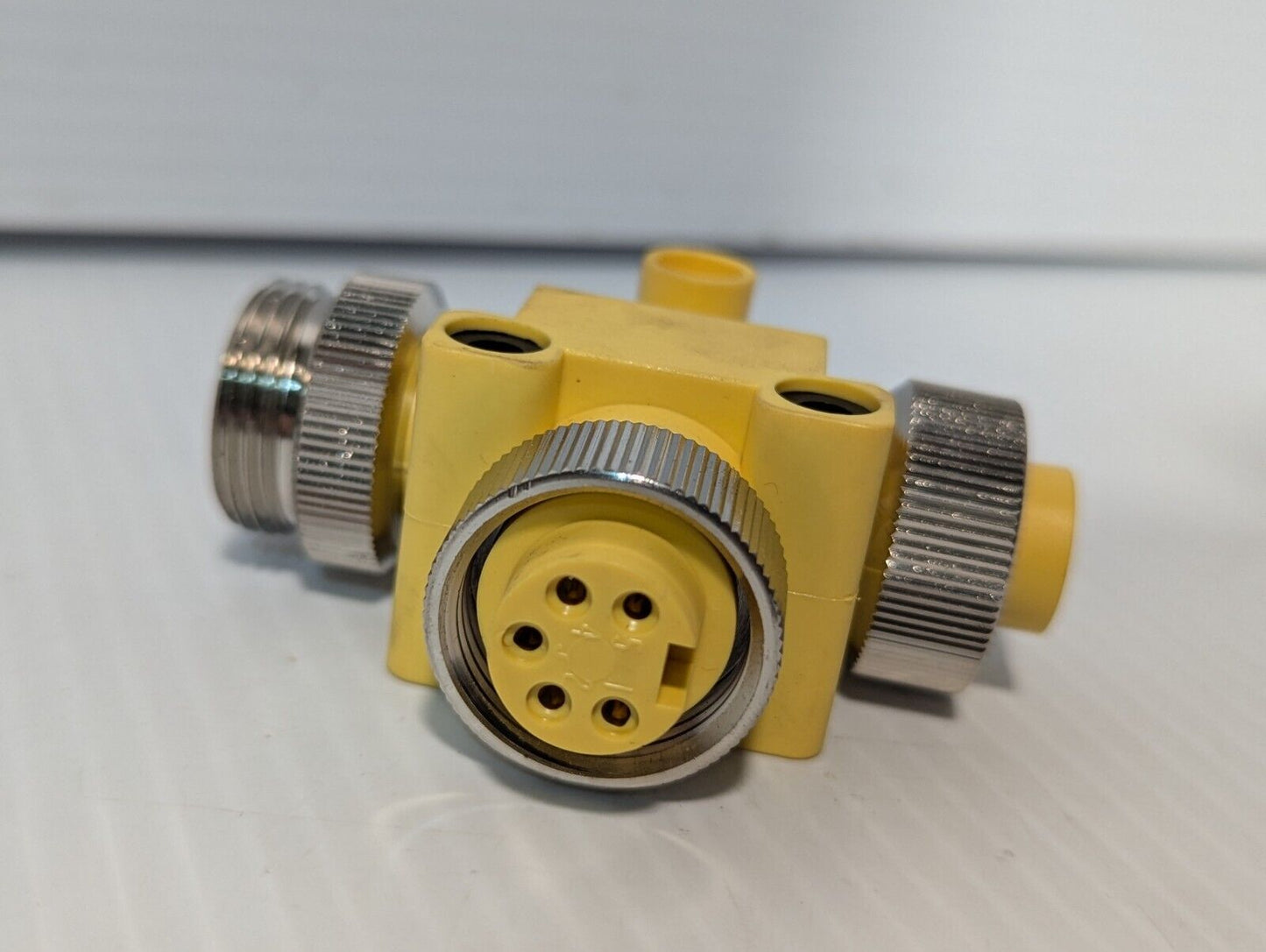 Zipport ZP-S1-3MFF-T T-Coupler, 3-Pole Female 7/8IN - Free Shipping+Returns