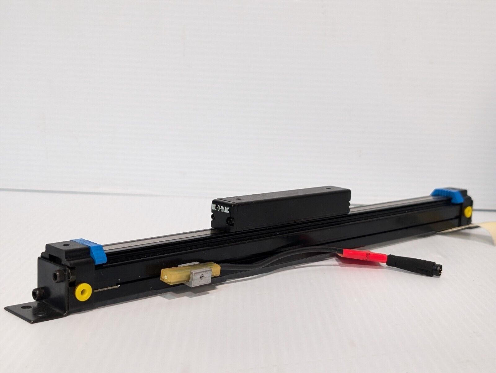 Tolomatic BC205 Pneumatic Band Cylinder, Bore: .50", Force: 16LBF, Load: 5LB