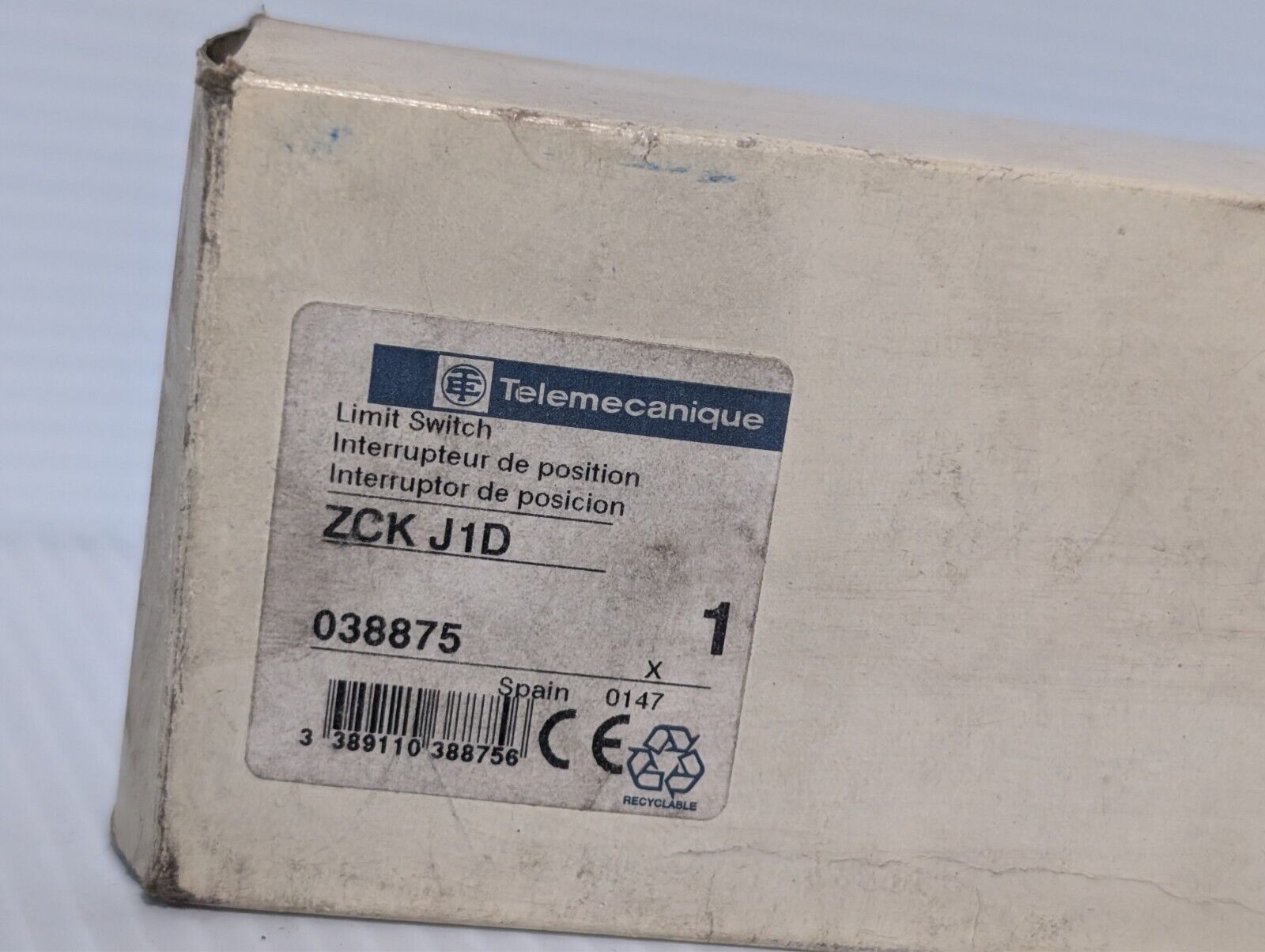 Telemecanique ZCKJ1D Limit Switch Body 038875 2-Pole 1NC+1NO Metal Fixed-Type