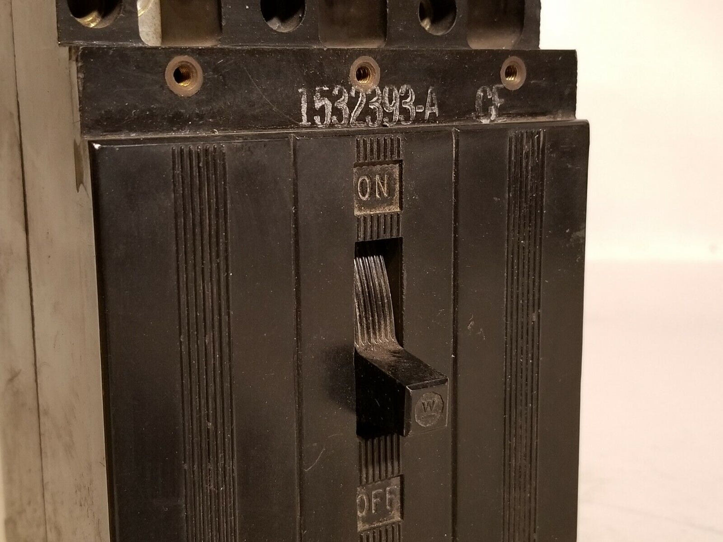 Westinghouse 1532393-A Circuit Breaker 3 Pole 20Amp 240Volt