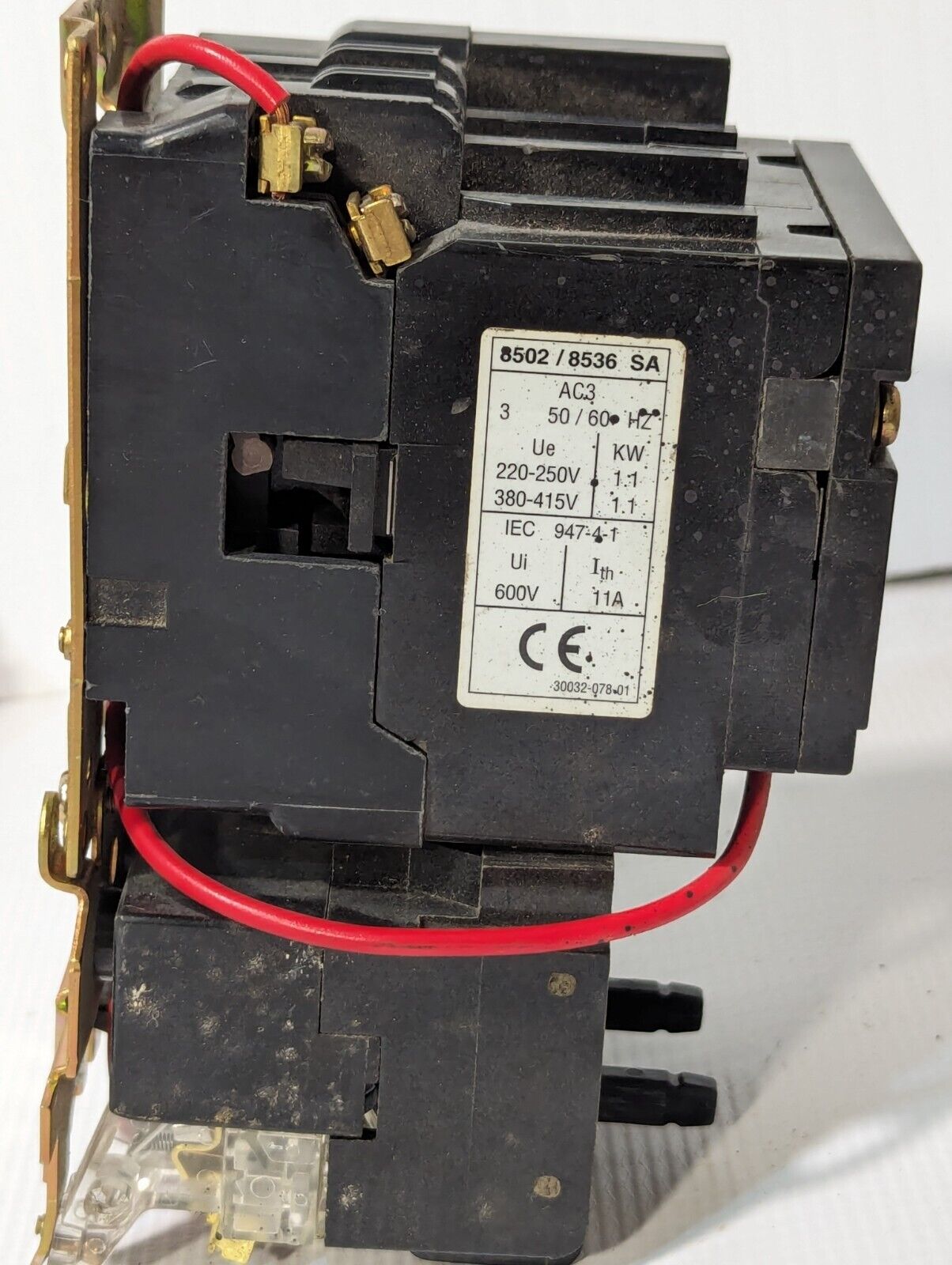 Square D 8536SAG12S Motor Starter, Ser B, NEMA Size 00, 600VAC - Free Shipping