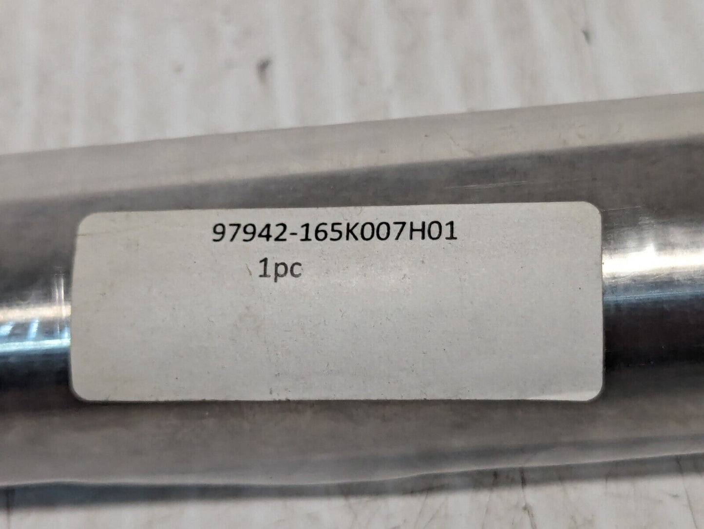 3040-12-000-2897 165K007H01 Pivot Shaft Assembly