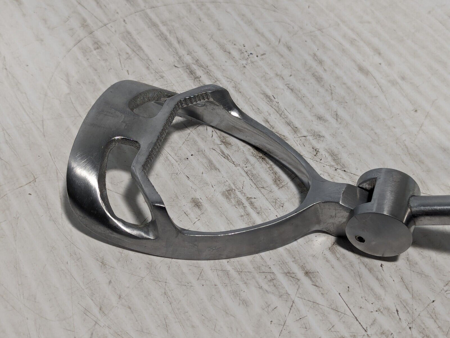 Unbranded stirrup foot rest as pictured, stainless steel, w/cross-hatched grip