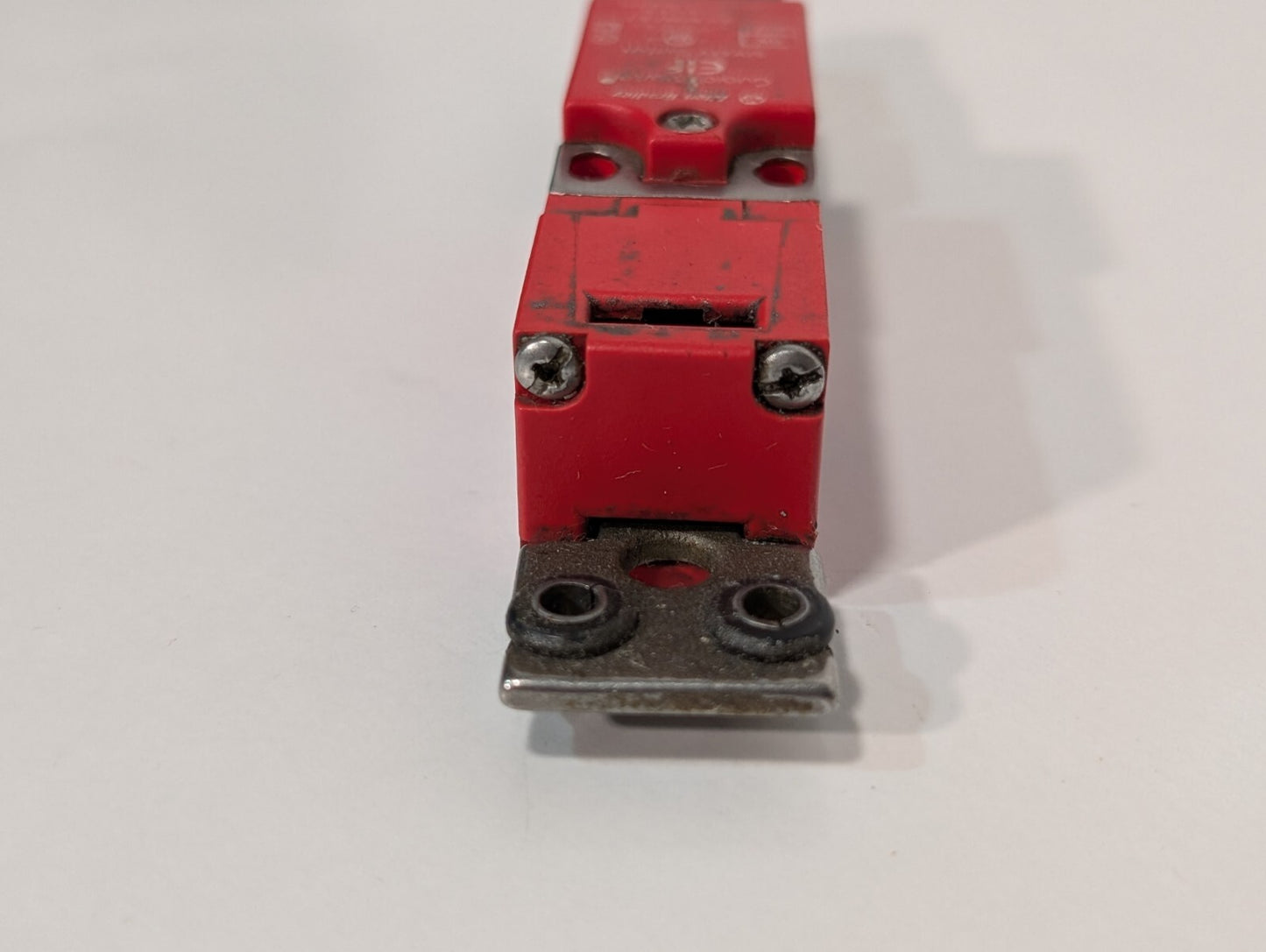 Allen Bradley 440K-E33029C/ELF3 Guard Master Safety Switch