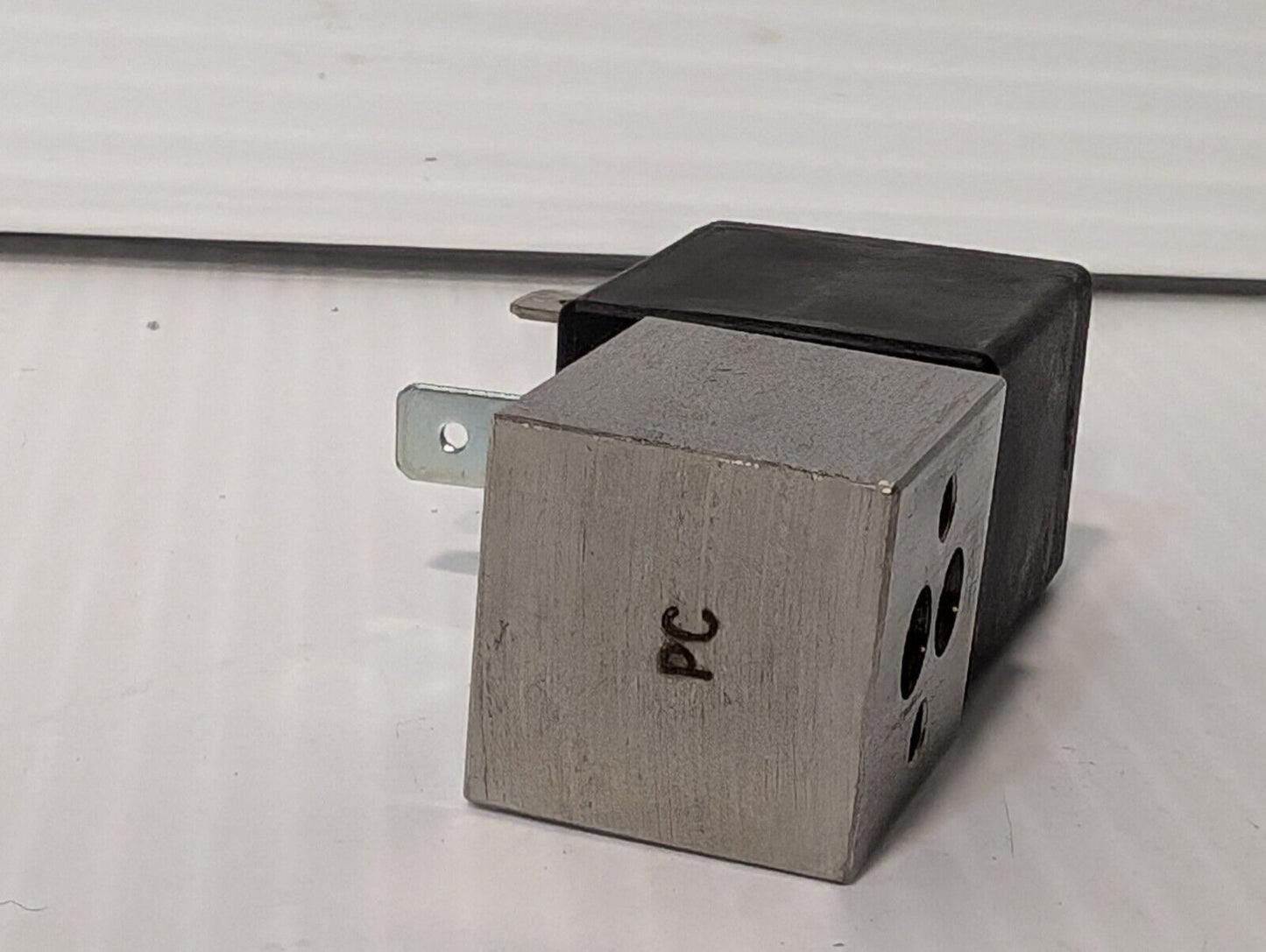 06 211 H04 45 Solenoid Coil Valve, 12V=5W - Free Shipping