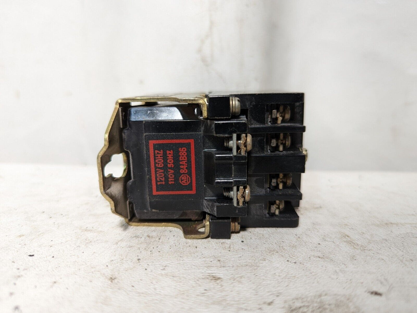 Allen-Bradley 700-NT220A1 relay, type N, AC relay
