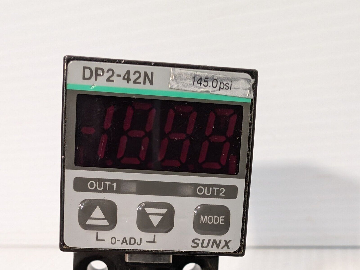 Sunx Sensor DP2-42N Digital Pressure Sensor, LED display, 145PSI - Free Shipping