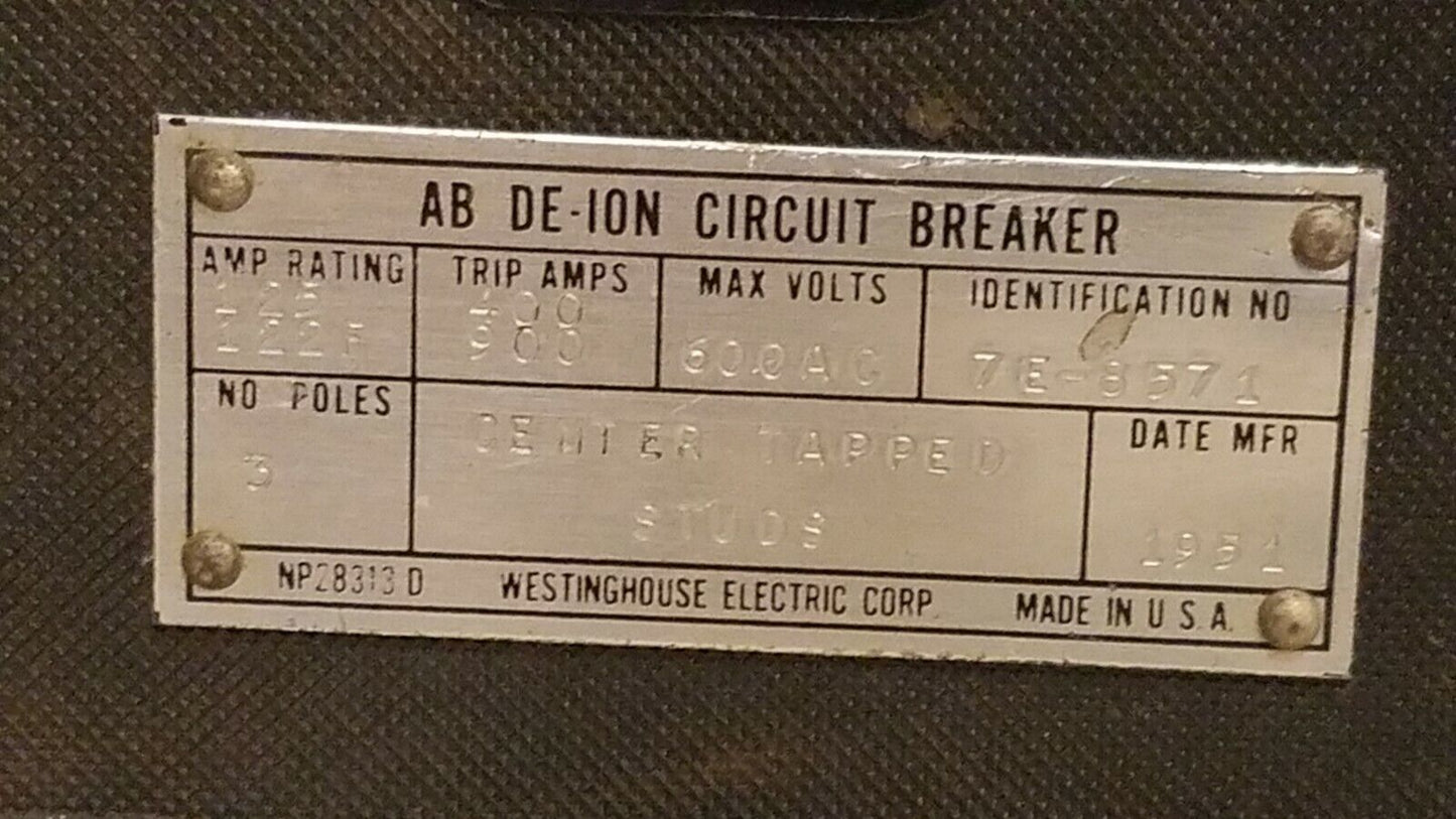 Westinghouse AB De-Ion Circuit Breaker, 600 VAC, 125A, 3 poles, center tap studs