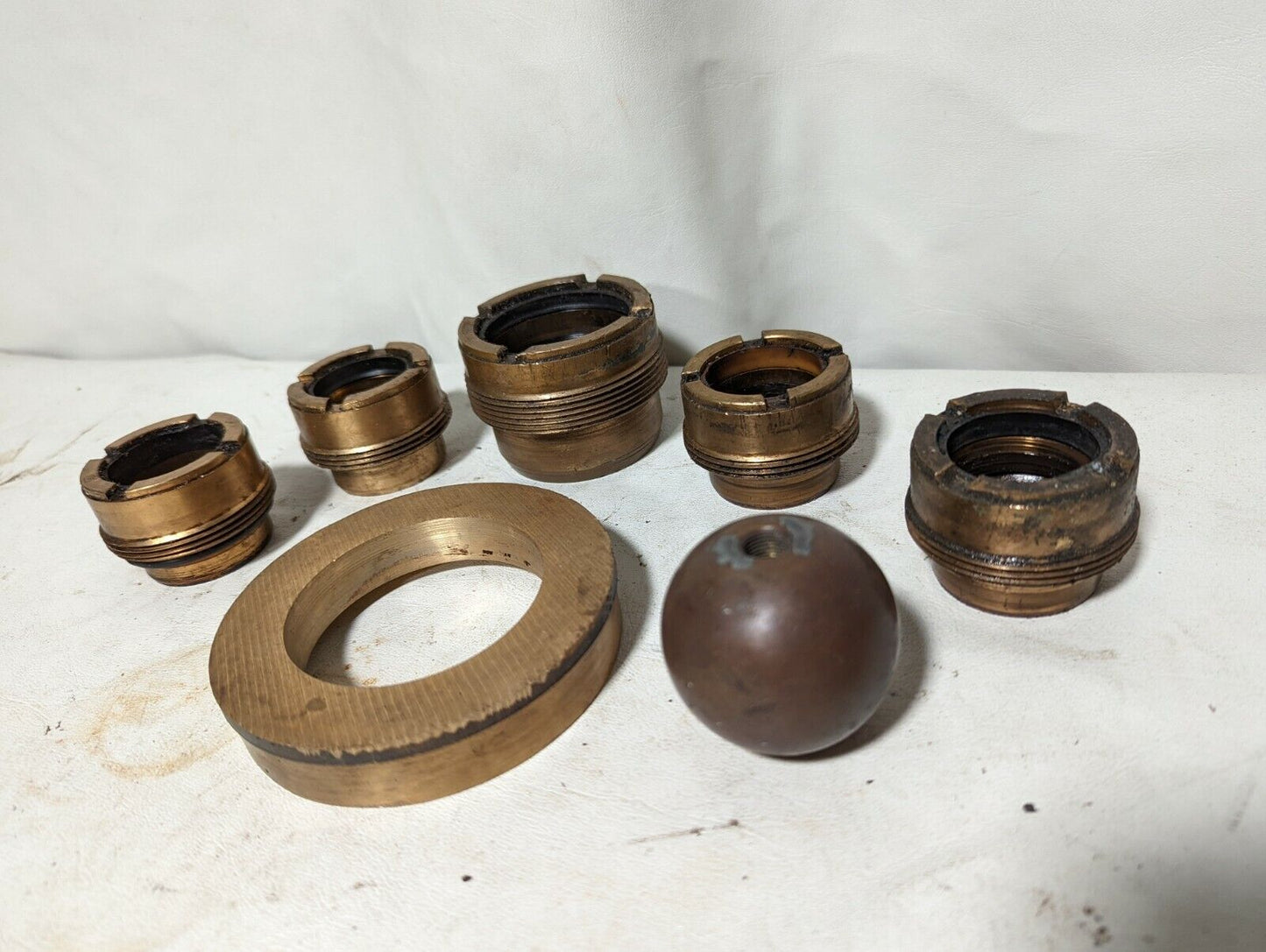 Lot of assorted 7 Parker bunan rod gland cartridges and related items