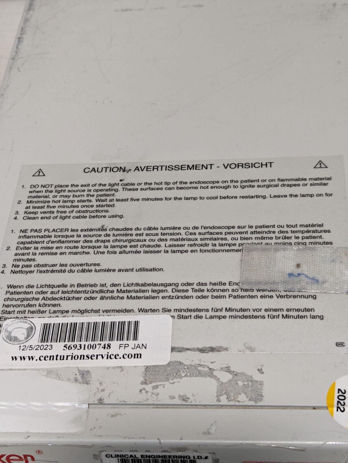 Stryker 220-170-000 Quantum 4000 endoscopy light source