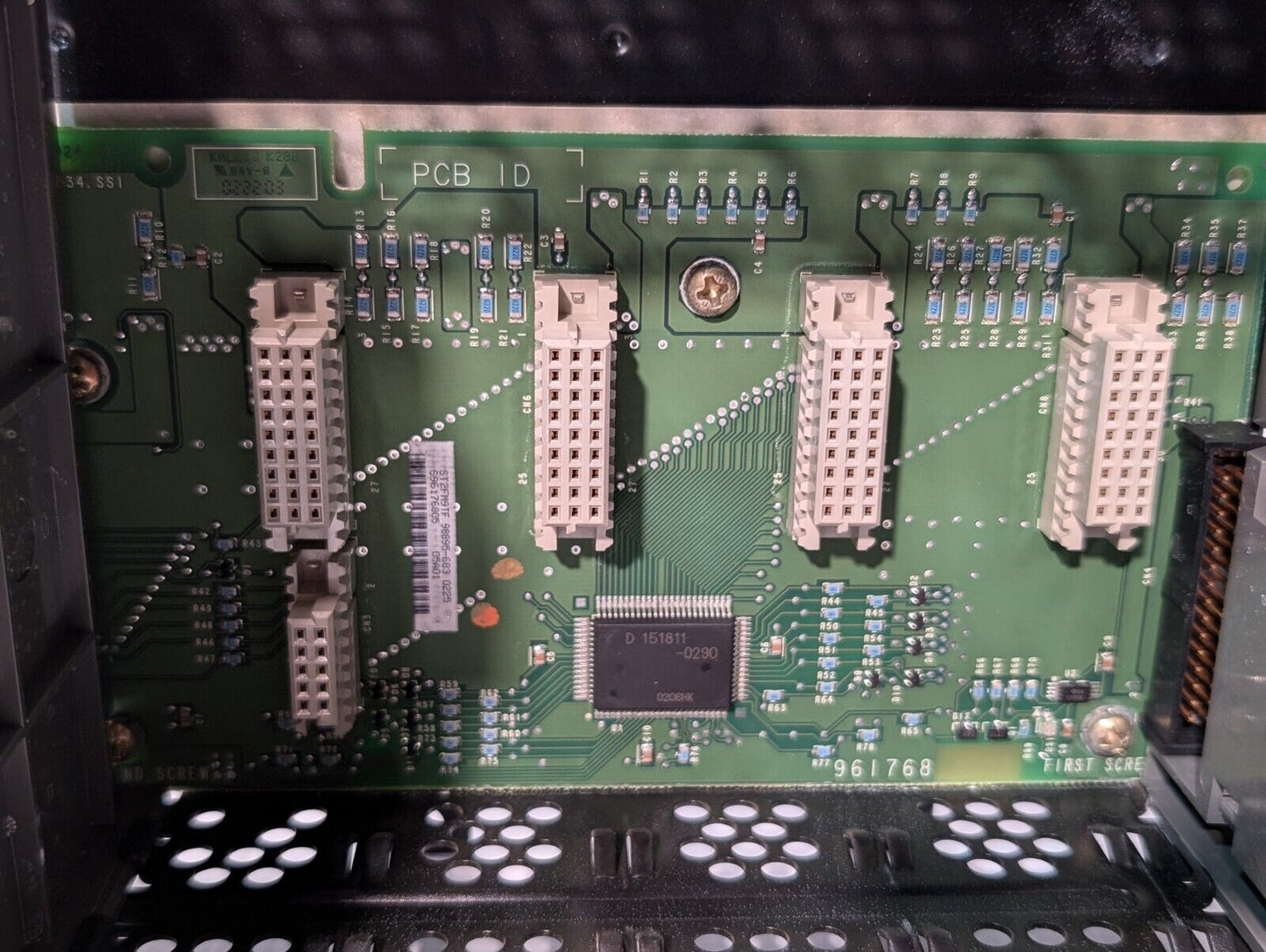 Allen Bradley 1746-A4 Series B 4 Slot Chassis Rack, SLC 500 - Free Shipping