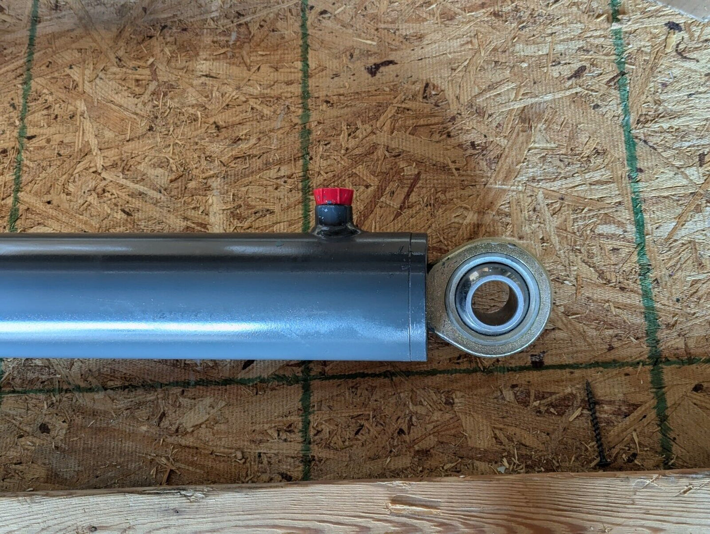 Exceptionally large cylinder with Aurora MM-16 T spherical rod end - Free Ship