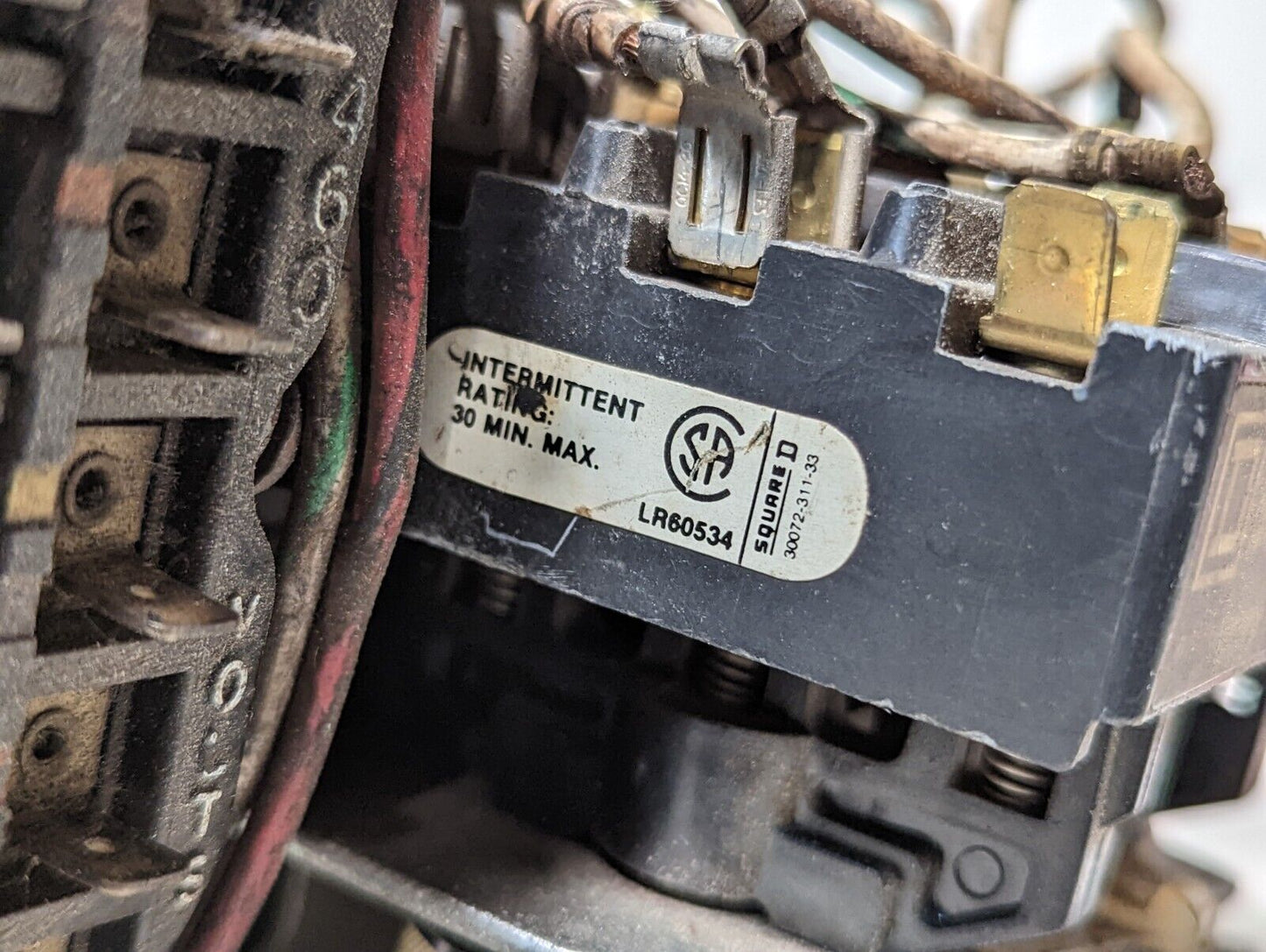 Square D unidentified hoist contactor, unknown working condition