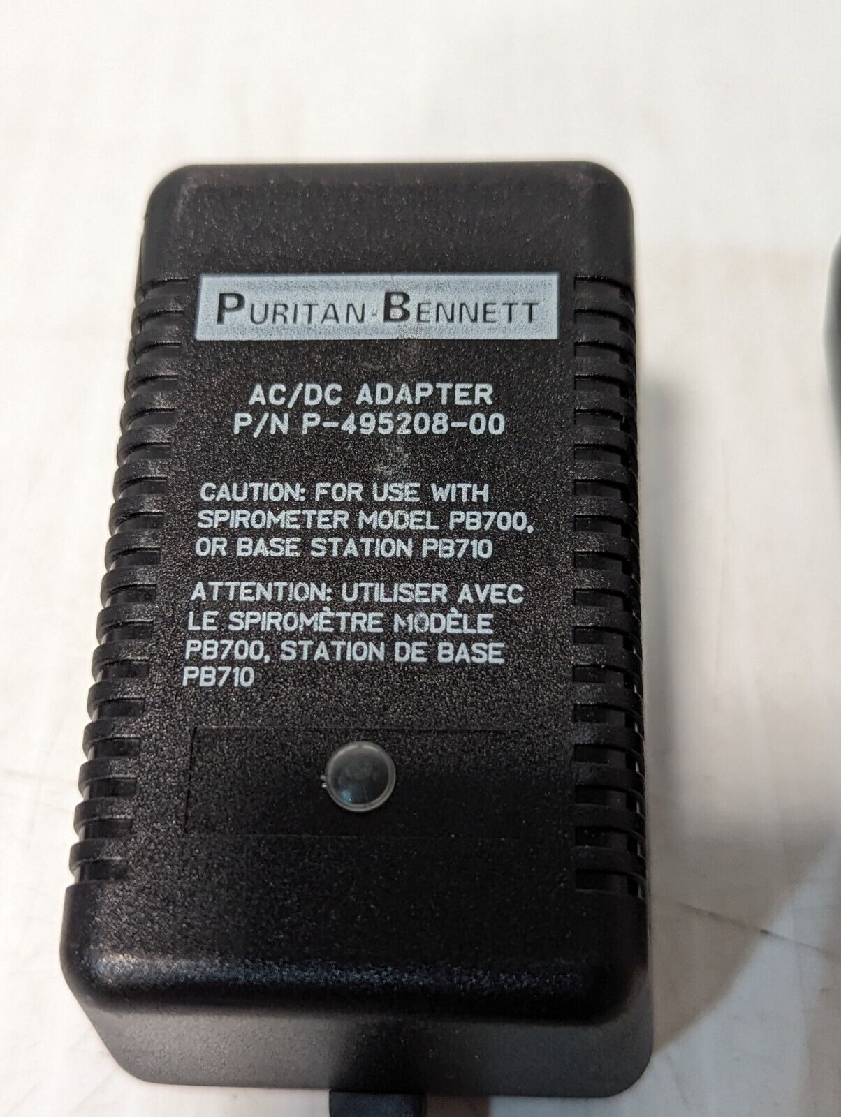 Lot of 2 Puritan Bennett P-495208-00 power adapters, 12VDC@400mA out