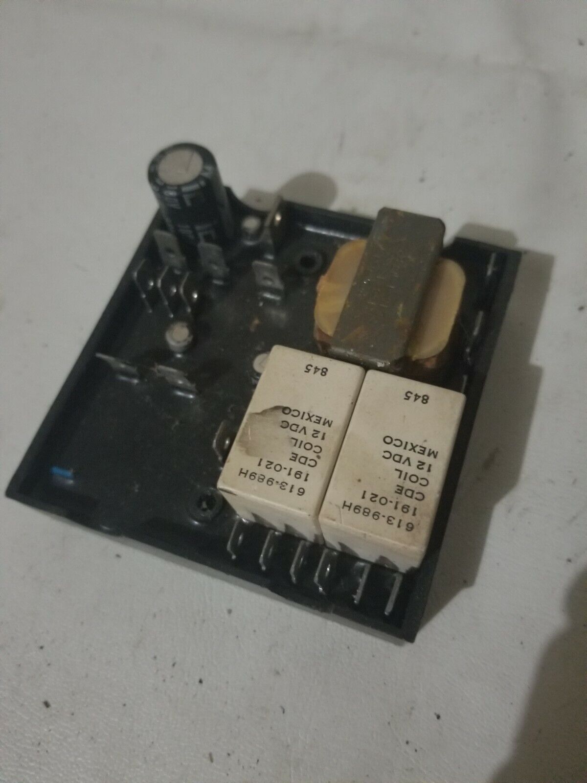 Thermalogic BAX2-2C31-2C13-02 temperature controller/indicator, 0-350F, 425F