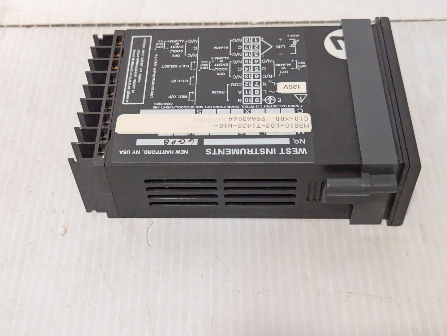 West Instruments M3810 L02 T1418 00 H10 Temperature Controller - Free Shipping