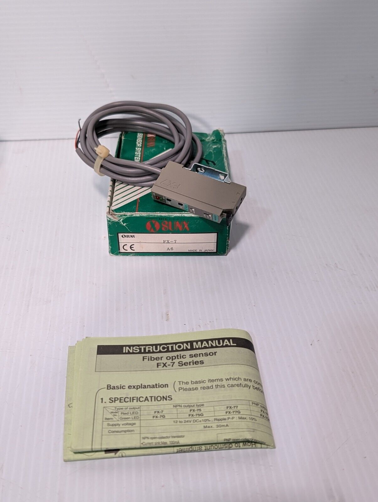 SunX FX-7 Fiber Optic Sensor, Photoelectric Sensor - Free Shipping + Returns