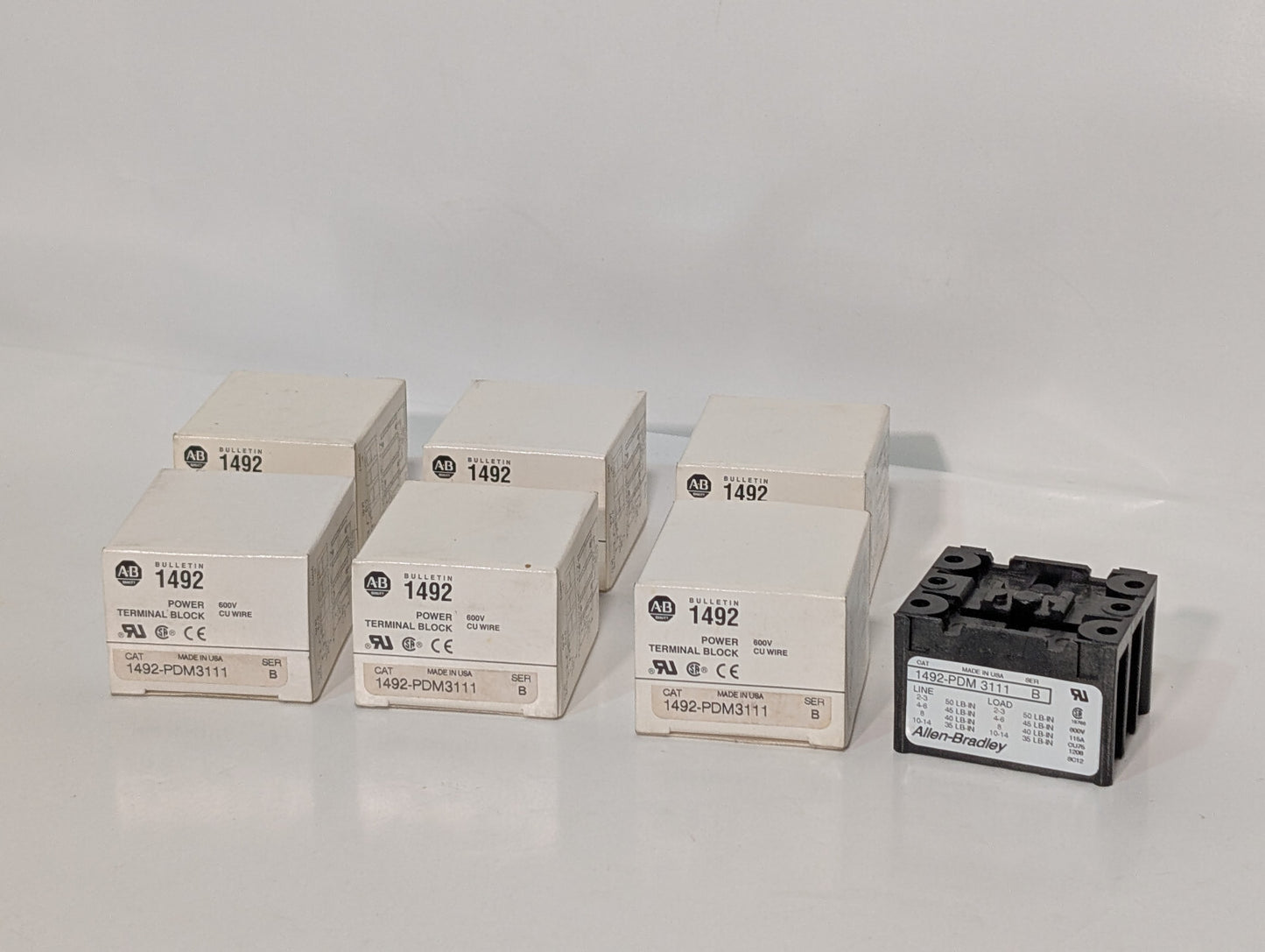 Allen Bradley 1492-PDM3111 Ser B Bulletin 1492 600V Terminal Block, CU Wire