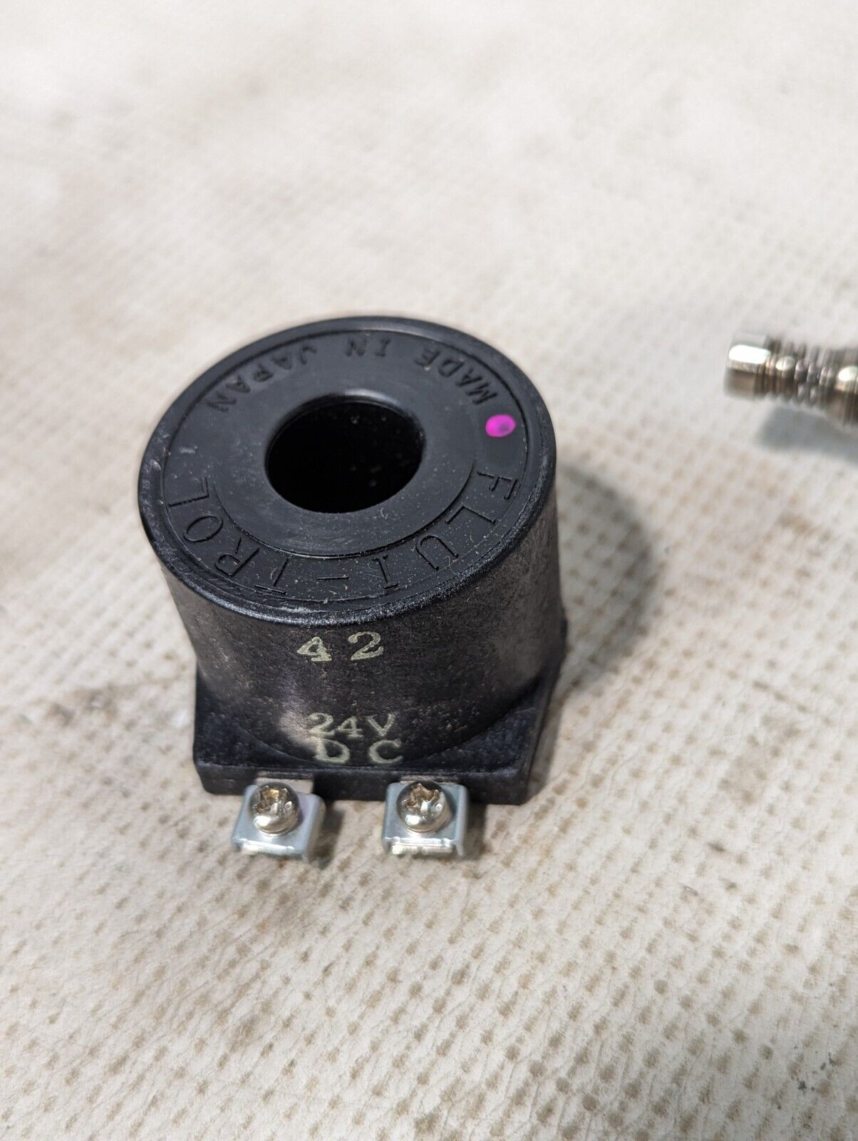 Tokyo Keiki DG4M4-36C-24DC-20-JA Hydraulic Directional Control Valve - Free Ship