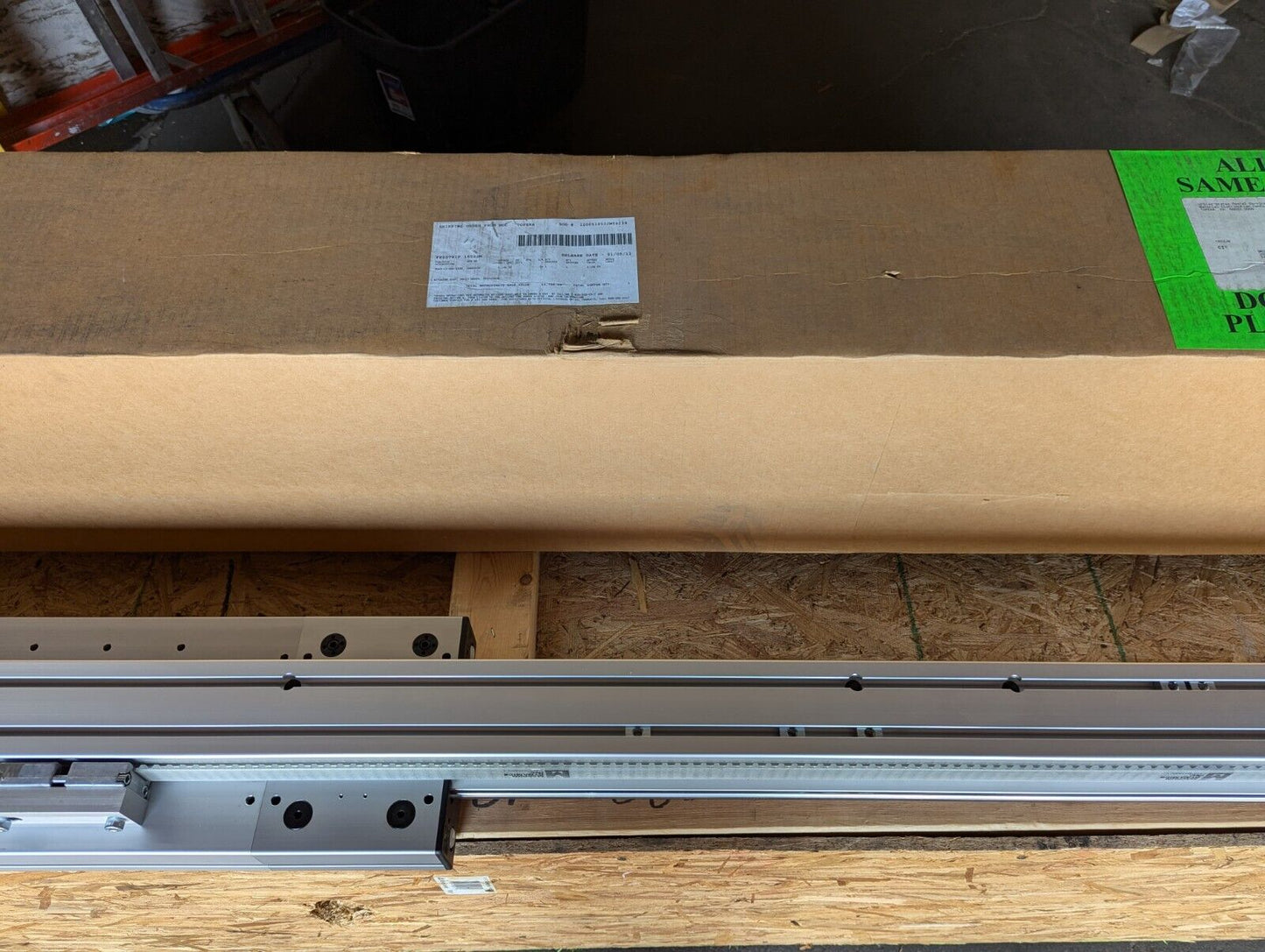 Macron 11237F01 Linear Actuator Assembly, Dolly Maker / 3040-13-000-1633