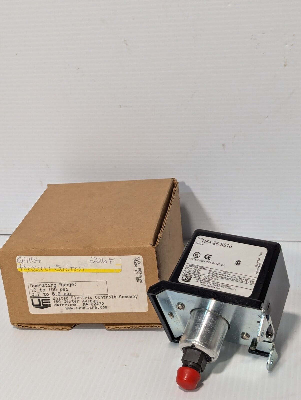 United Electric H54-25 9516 pressure switch, 10-100PSI, 600 PSI max - Free Ship
