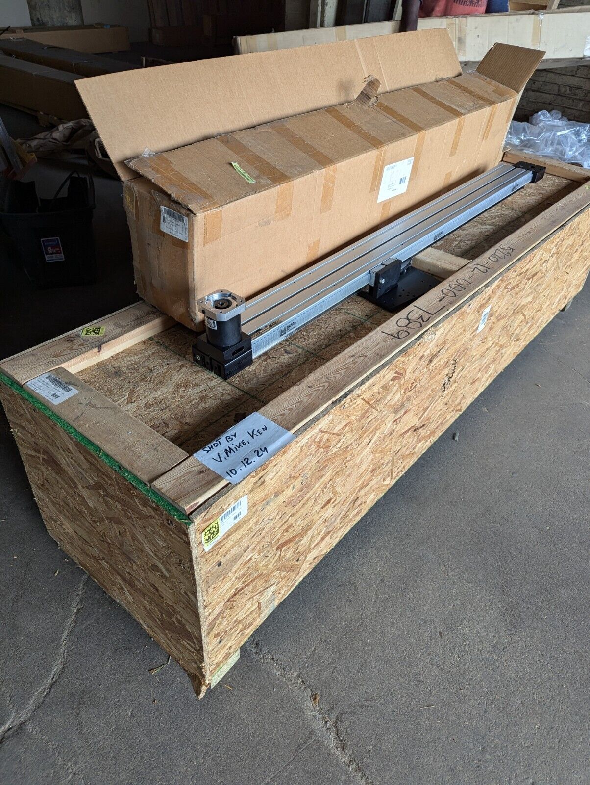 Macron 8676A01 Linear Rail Actuator w/Onvio 9000566 Reducer / 3915-11-000-0415