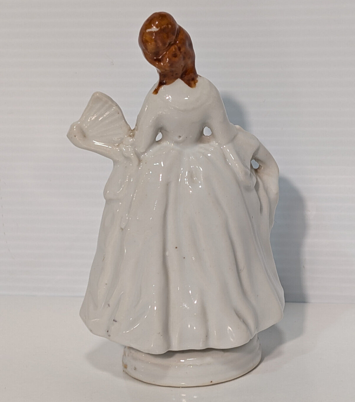 Vintage 1950s Porcelain Figurine Debutante Ball Gown Curtsy Society Fan Woman