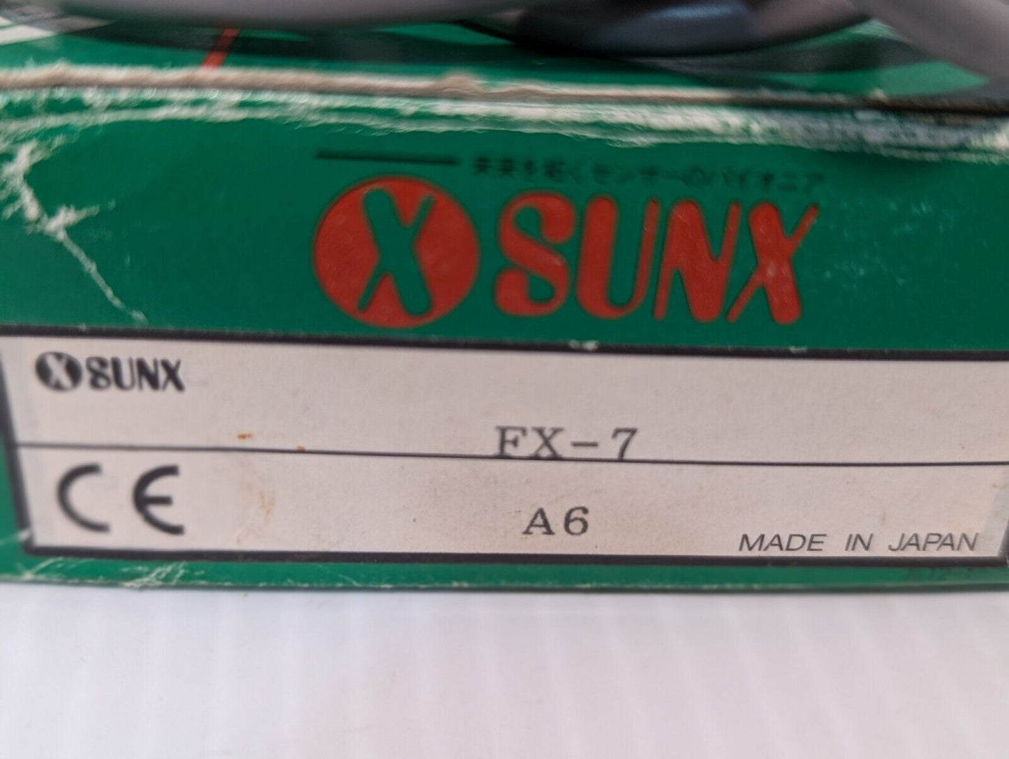 SunX FX-7 Fiber Optic Sensor, Photoelectric Sensor - Free Shipping + Returns