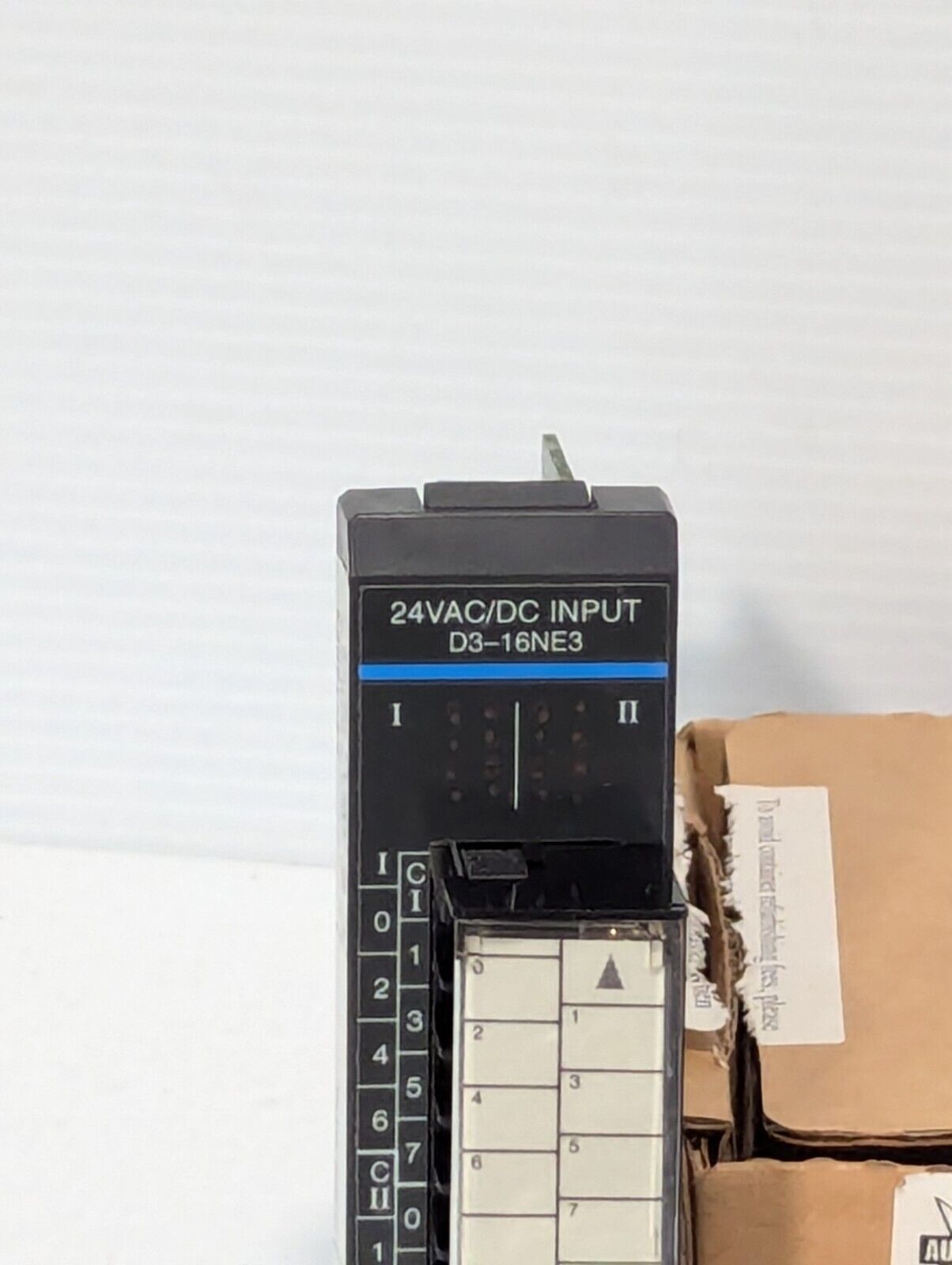 Automation Direct D3-16NE3 discrete input module, 16-point, 24 VAC/VDC, sinking
