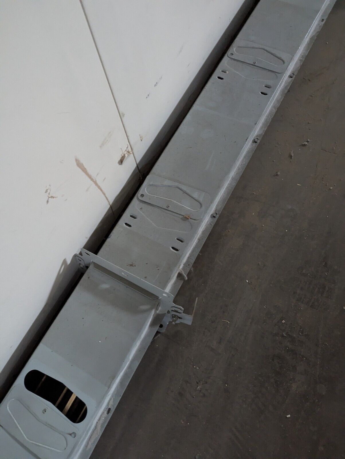 I-T-E ABD4024 BD Busway, 225A, 480/277V, 3 phase, 4 wire, 10 ft, Aluminum