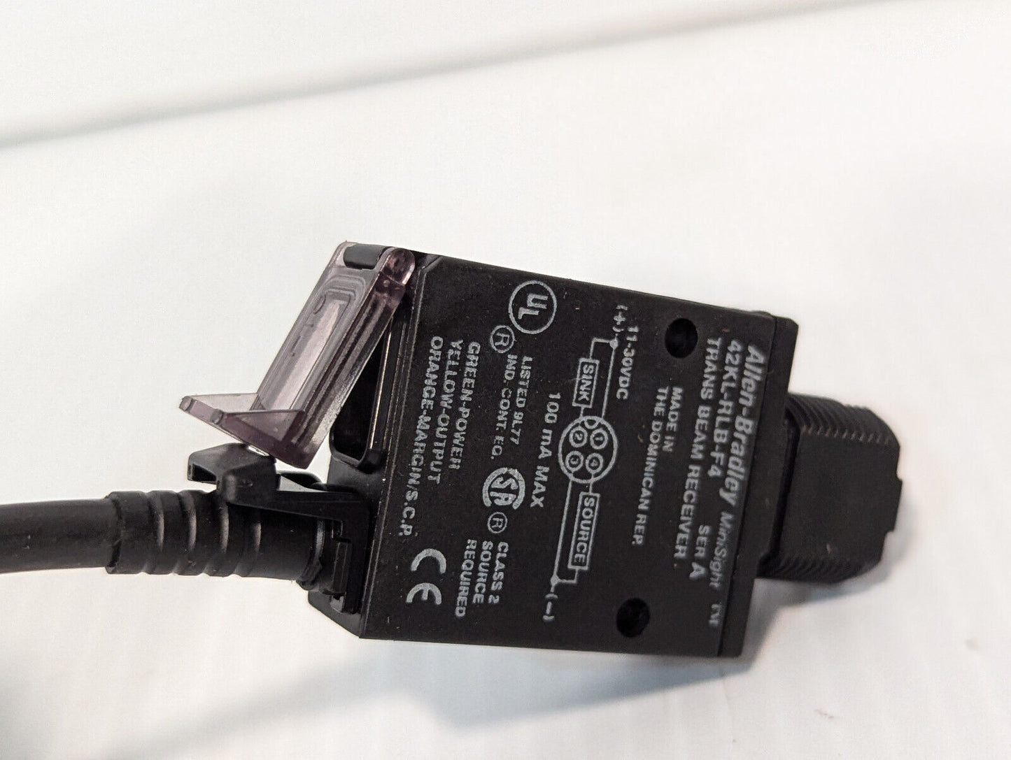 Allen Bradley 42KL-RLB-F4 MiniSight Photo Switch, Ser. A, 11-30VDC,Free Shipping