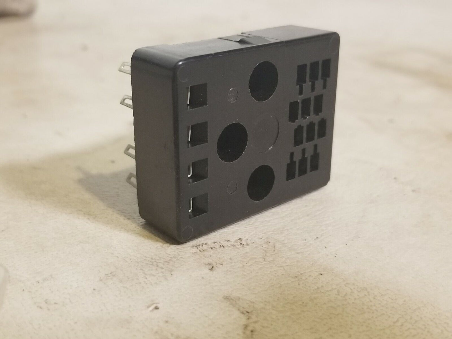Potter & Brumfield LSP17D Relays 4PDT Contact 4A 48VDC