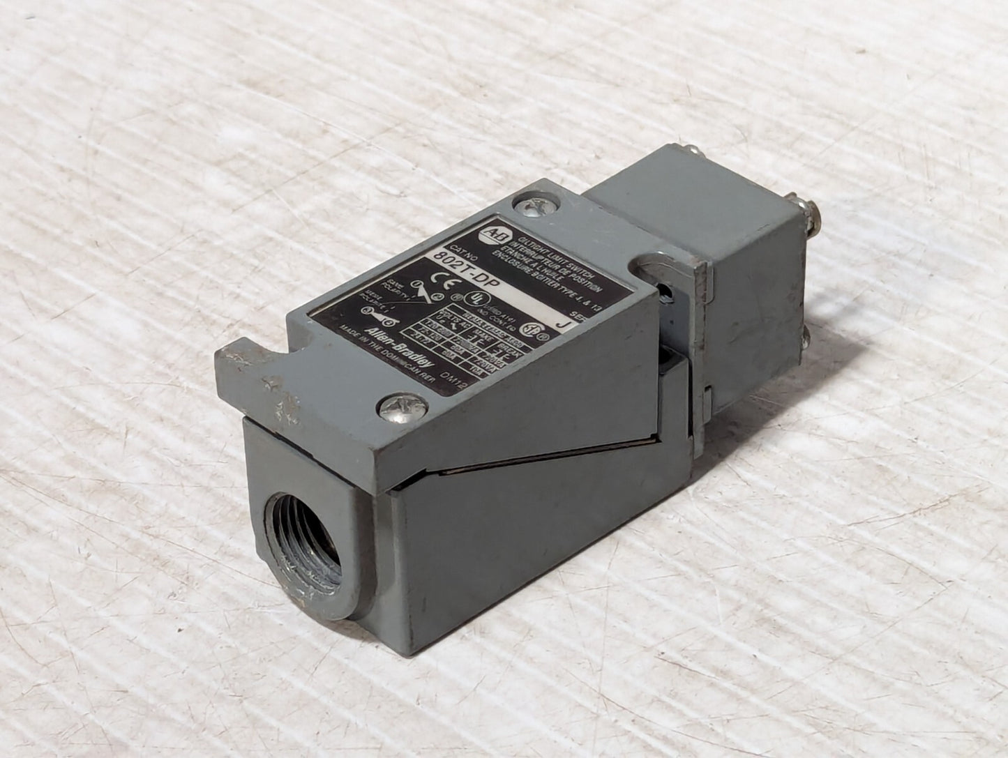 Allen Bradley 802T-DP Oil Tight Limit Switch Series J Nema Type 4 & 13