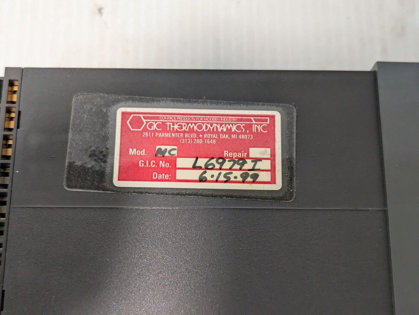 West Instruments M3810 L02 T1418 00 H10 Temperature Controller - Free Shipping