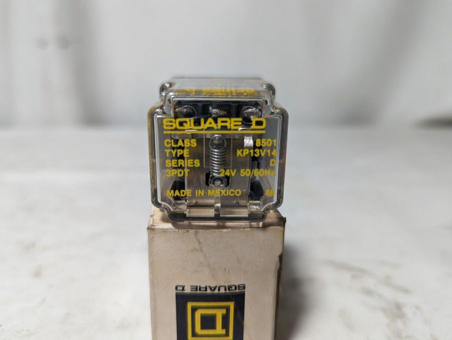 Square D 8501-KP13V14 General Purpose Relay