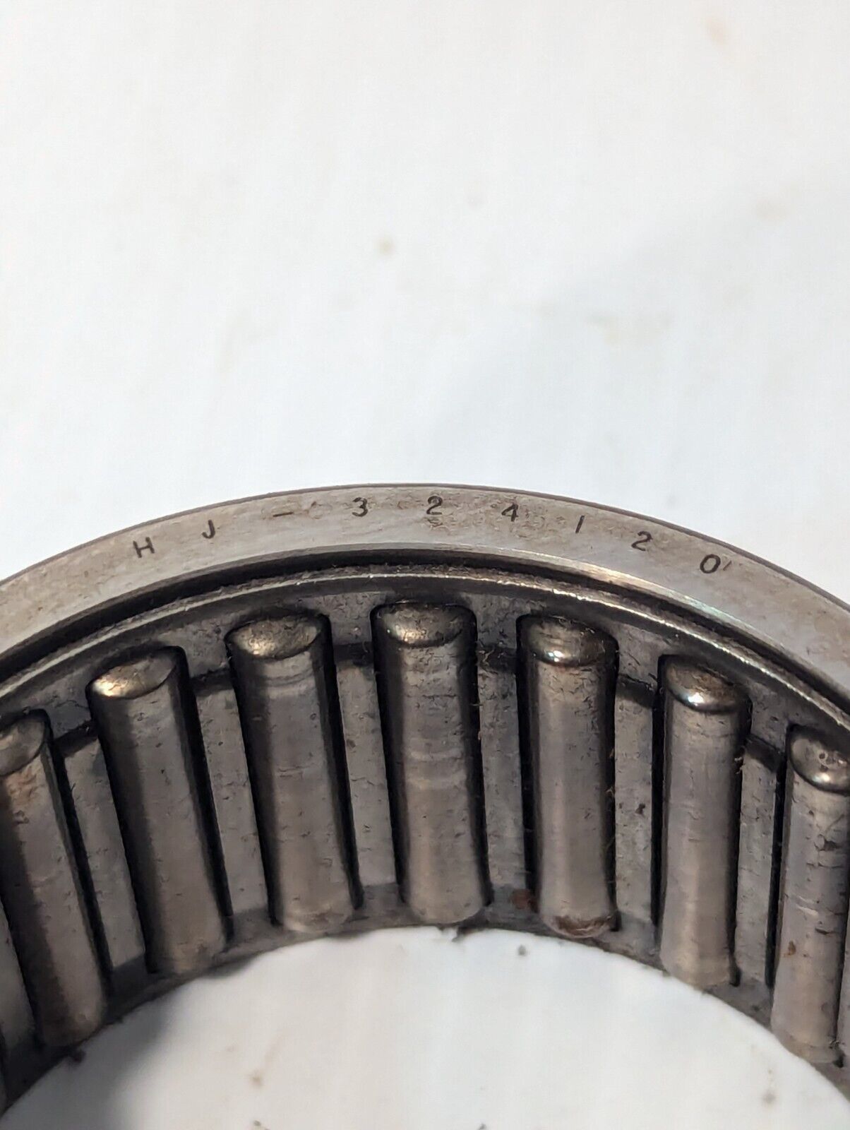 Torrington HJ-324120 Needle Roller Bearing, Bore 2" x OD 2.56" x 1.25" Width
